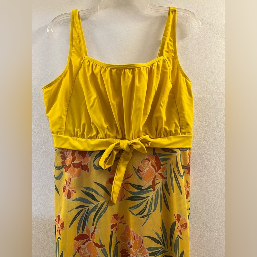 Hanna Nikole Two Piece Flowy Swimsuit Dress v5. - Picture 11 of 16